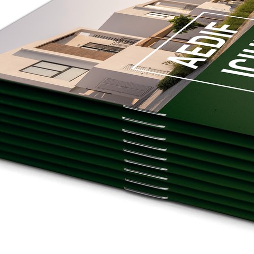 Brochures agrafées, format libre 3