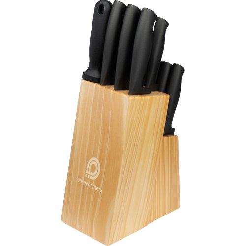 Bloc à couteaux en bois avec fentes pour couteaux.