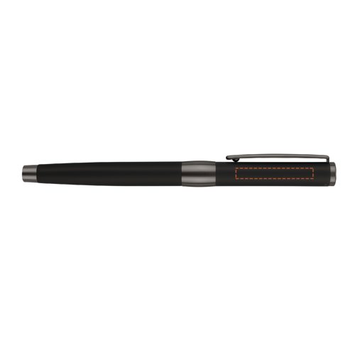 Stylo plume noir en mtal avec clip.
