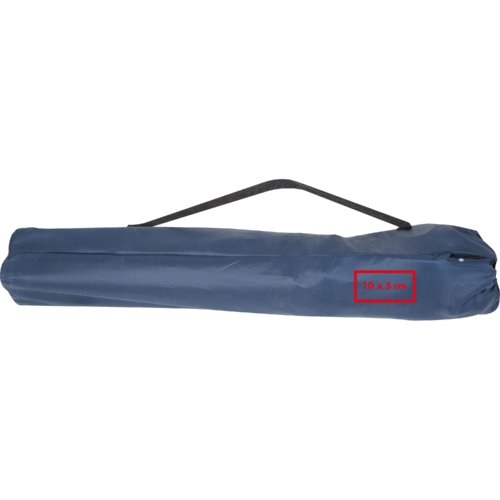 Chaise bleue pliable avec sac de transport.