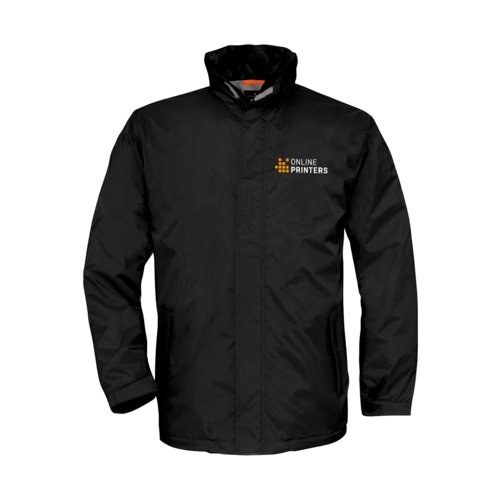 Veste noire en tissu hydrofuge avec capuche.