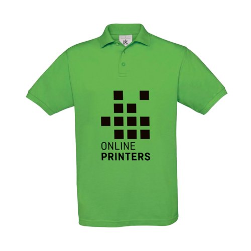 Polo vert en coton avec manches courtes et patte boutonne.