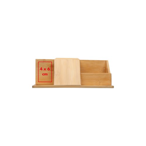Organisateur de bureau en bois avec plusieurs compartiments.
