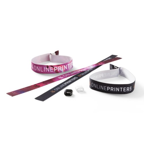 Bracelets d'entre en tissu avec fermeture.