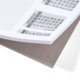 Sous-main en papier avec calendrier.