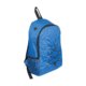 Sac  dos bleu avec bretelles rglables et cordons lastiques.