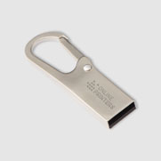 Cl USB en mtal avec mousqueton Ragusa