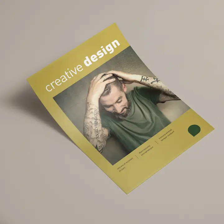 Image Un flyer raffiné au design doré et à la finition discrète, légèrement brillante, reflète la lumière et chatoie subtilement.
